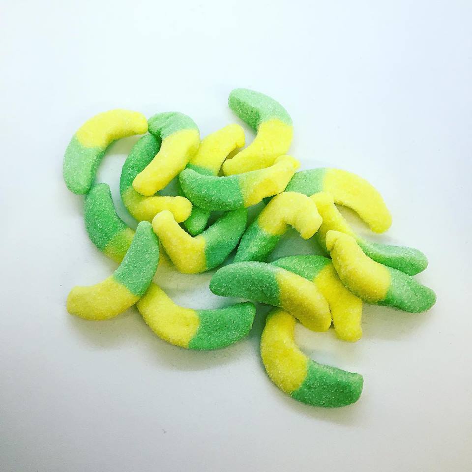 bonbon-banane-neon-surette